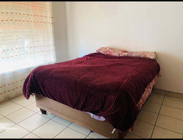 3 BEDROOM FLAT FOR SALE IN VEREENIGING CENTRAL